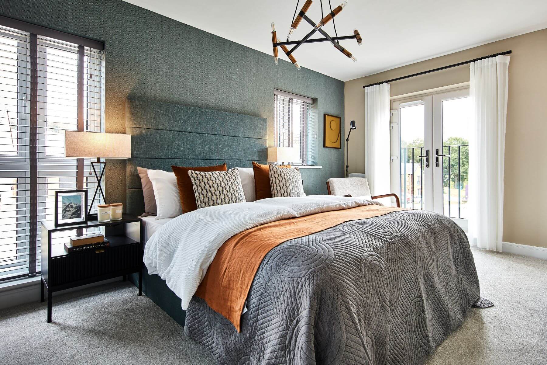 Unwind in the airy surroundings of the main bedroom