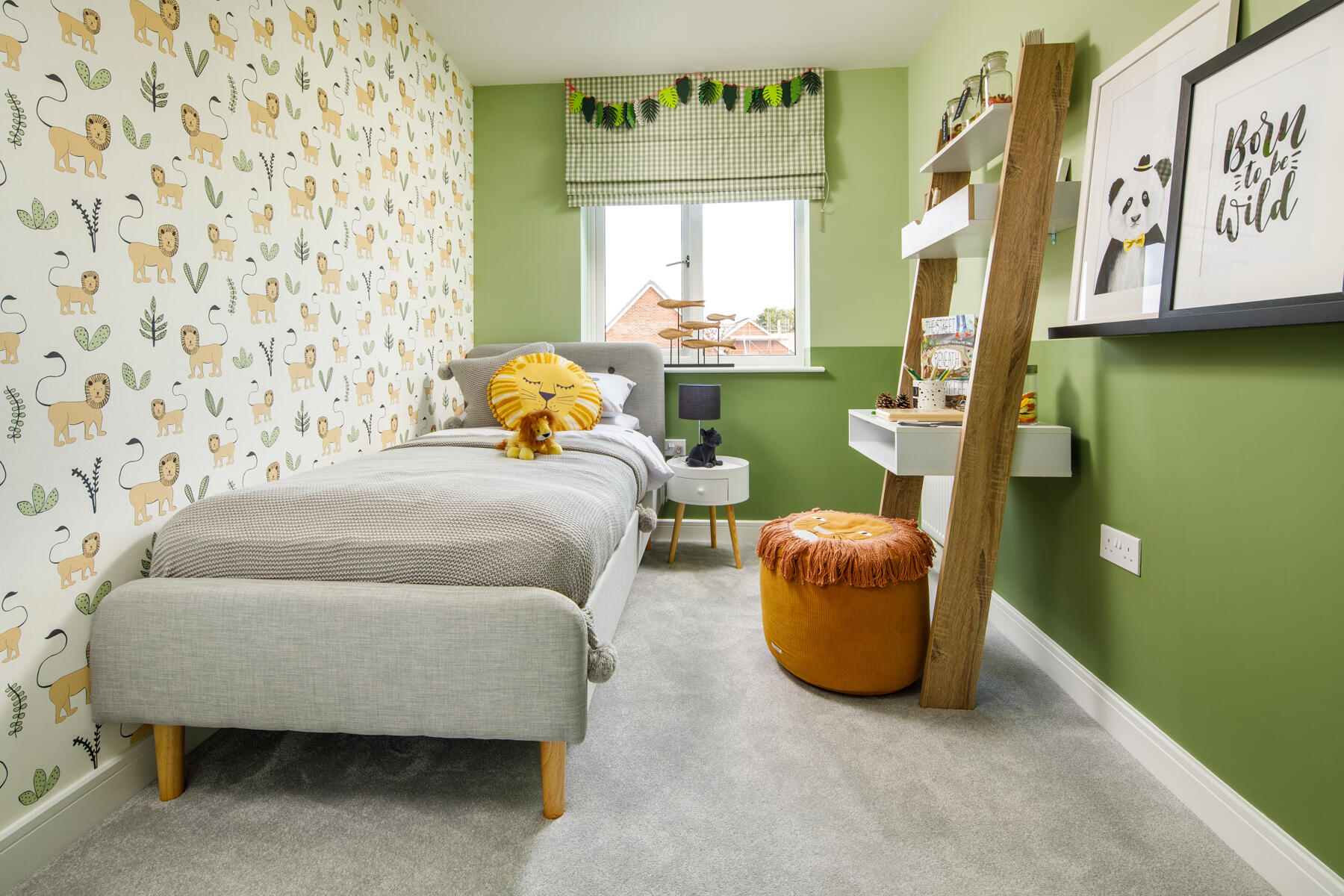 Huxford example bedroom