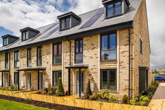 4 bedroom mid terrace