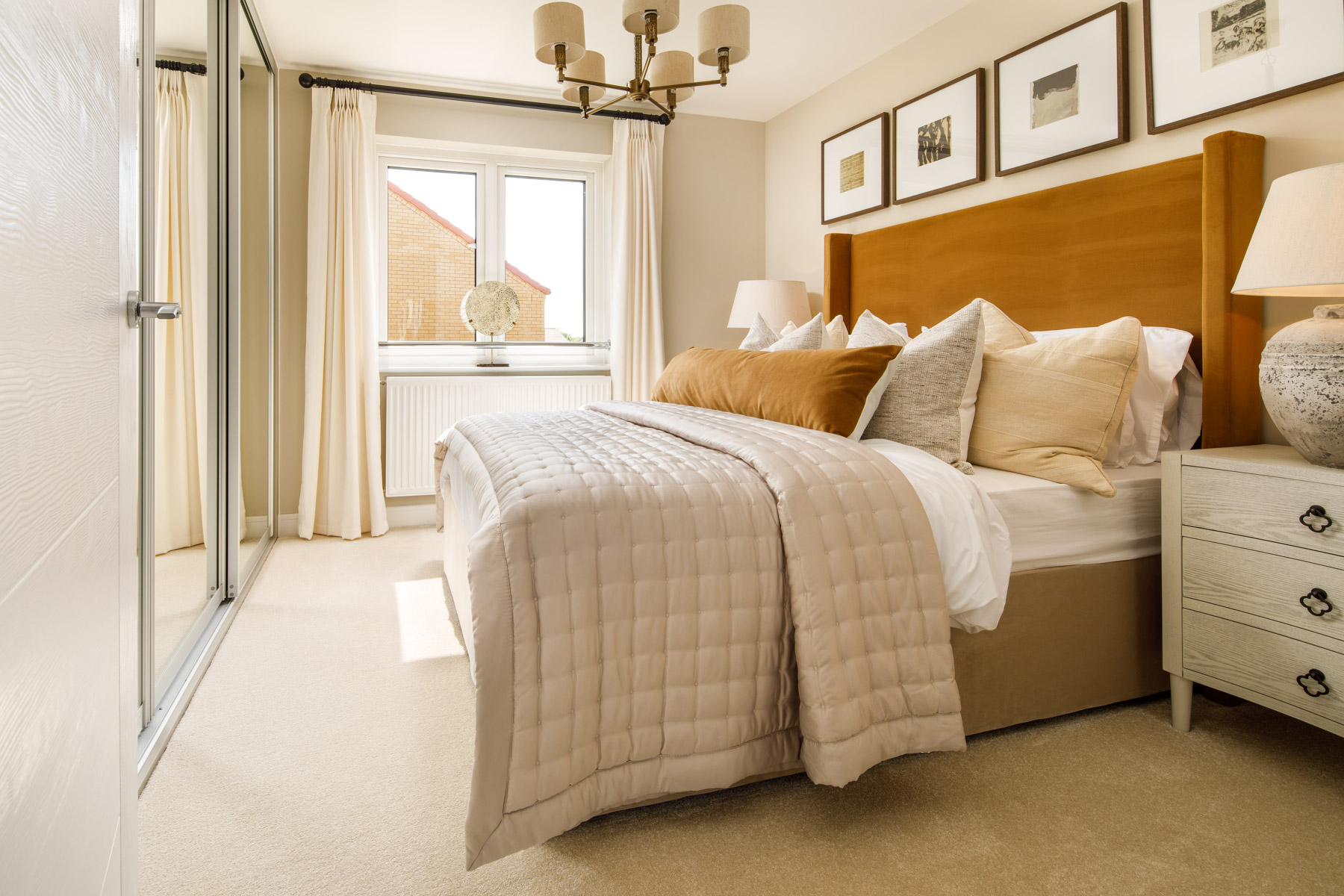 Main bedroom to retreat to