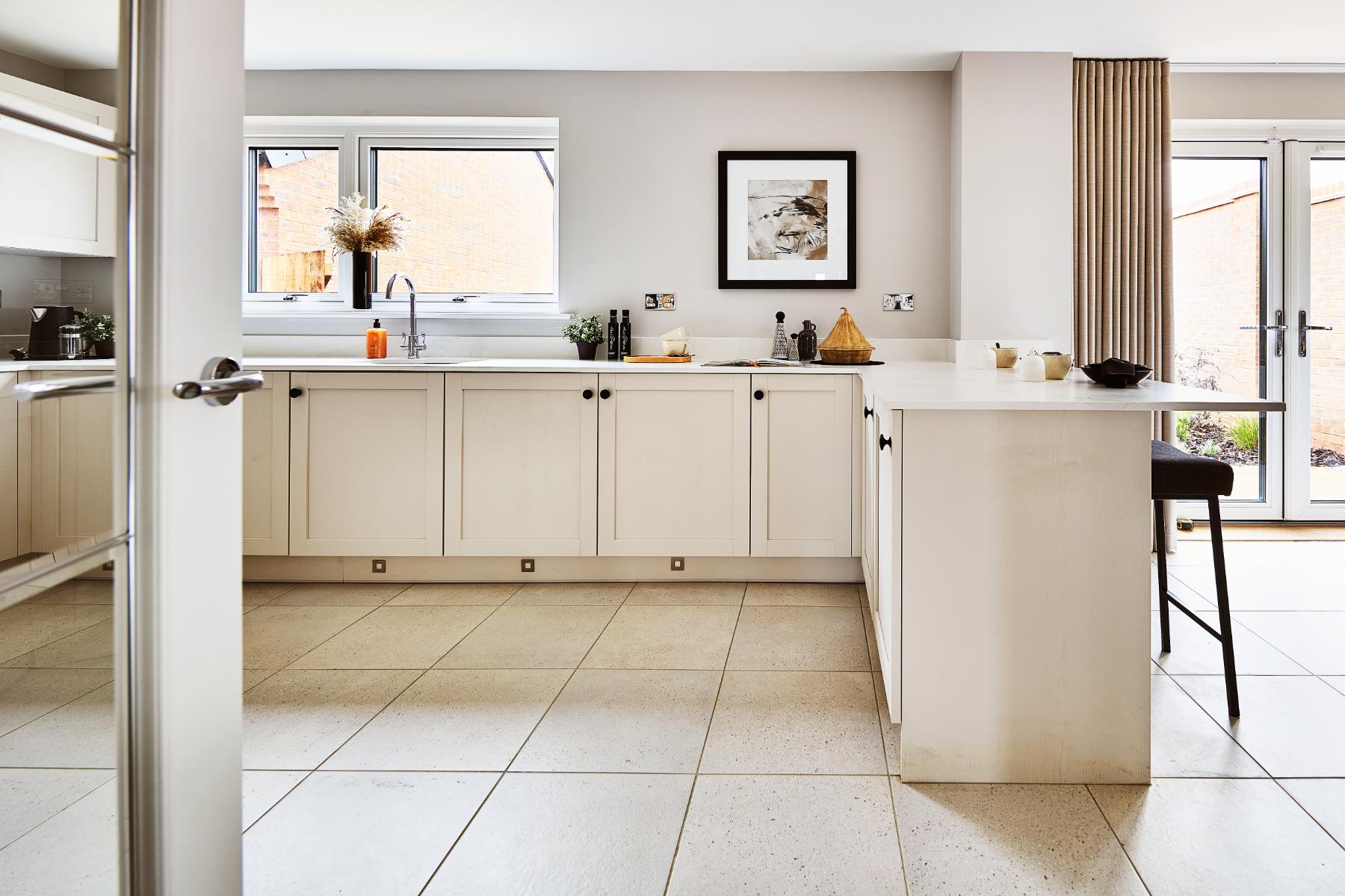 Sociable breakfast bar