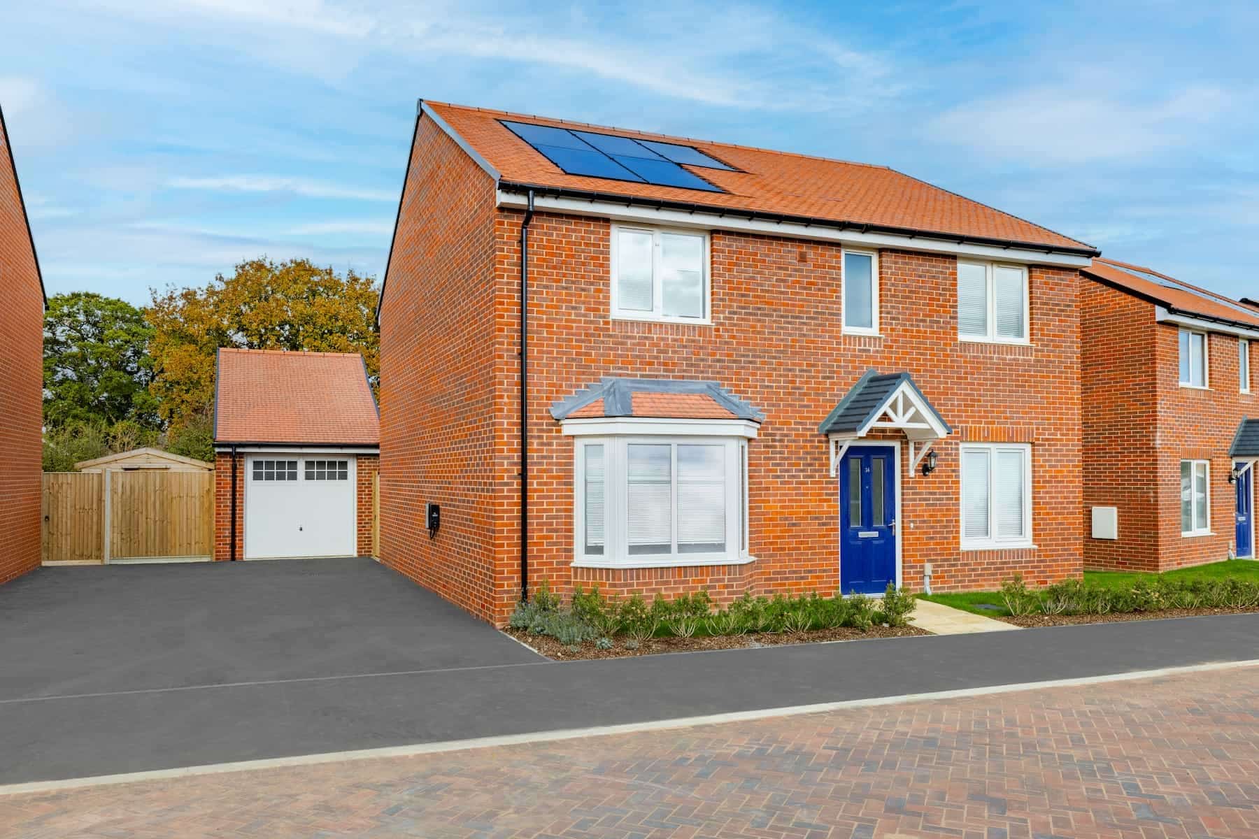 Thoughtfully designed energy efficient homes with solar panels 