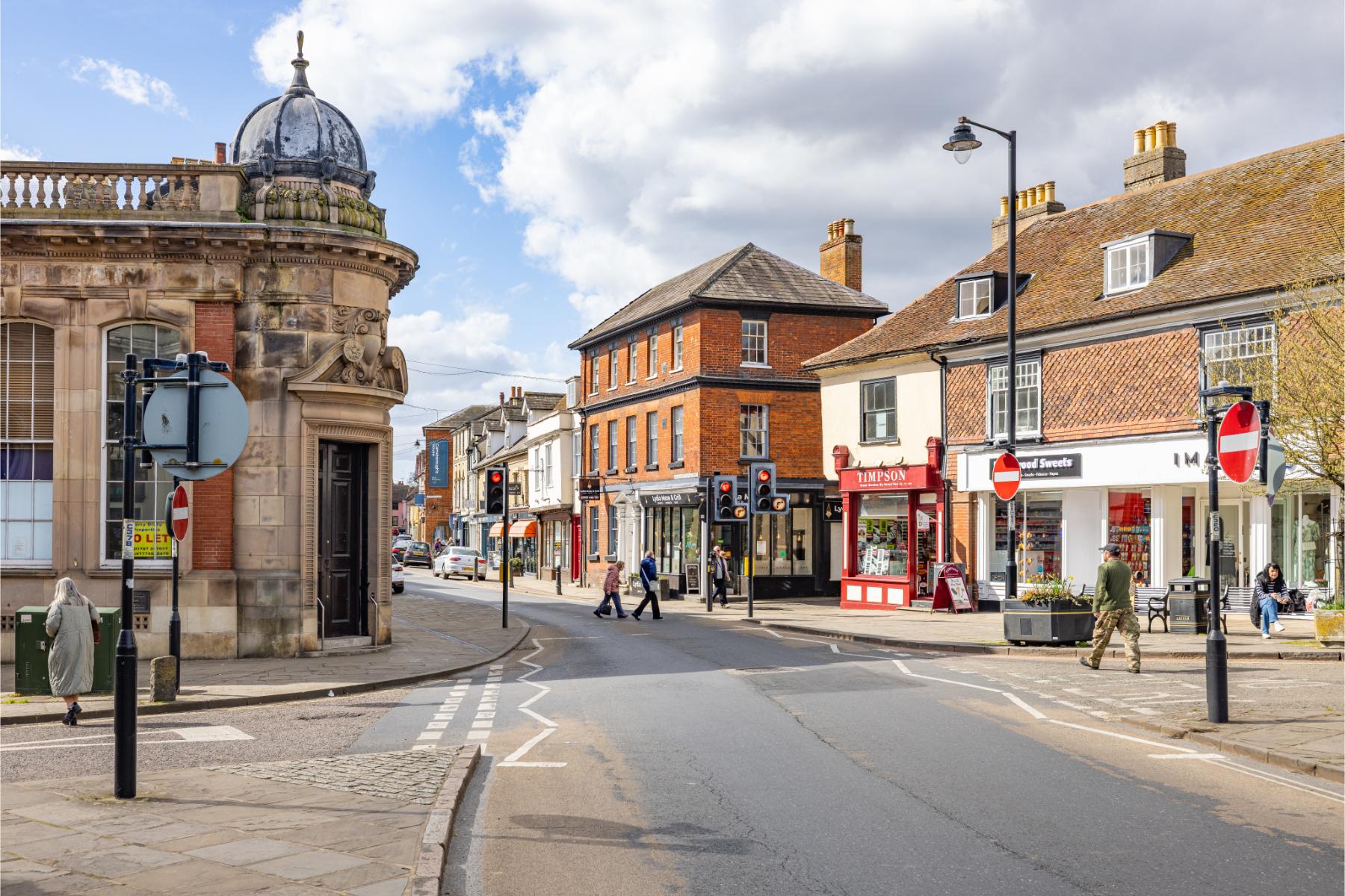 Live in the vibrant market town of Sudbury