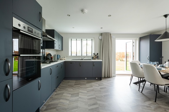3 bedroom semi-detached