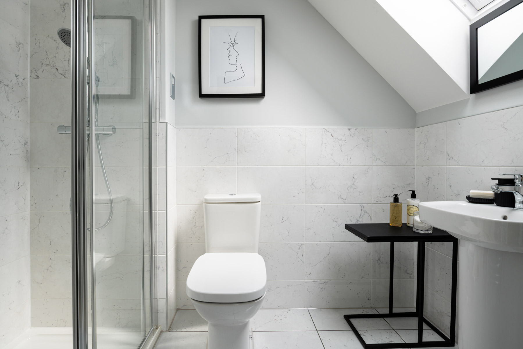 Inclusive of a private en-suite for convenience