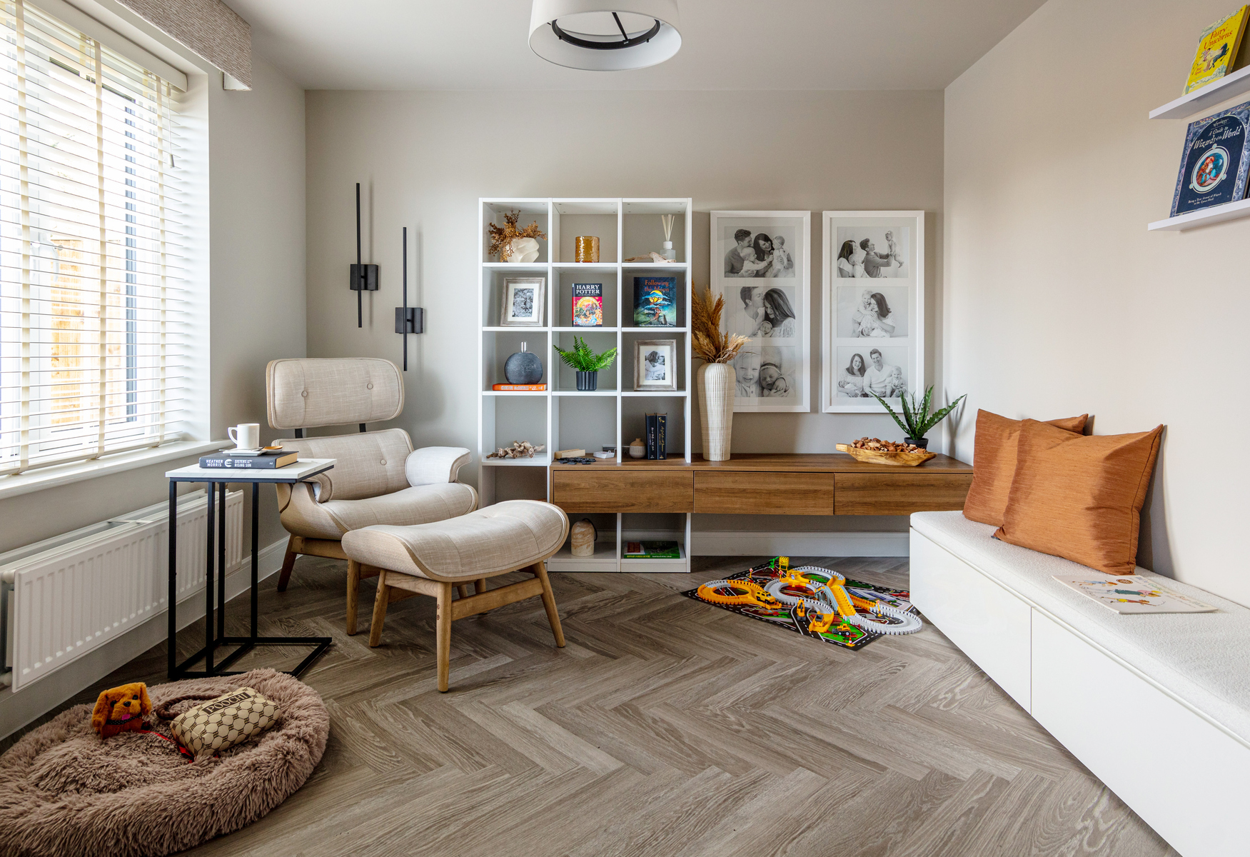 A front room with endless possibilities, snug, playroom, or hobby space