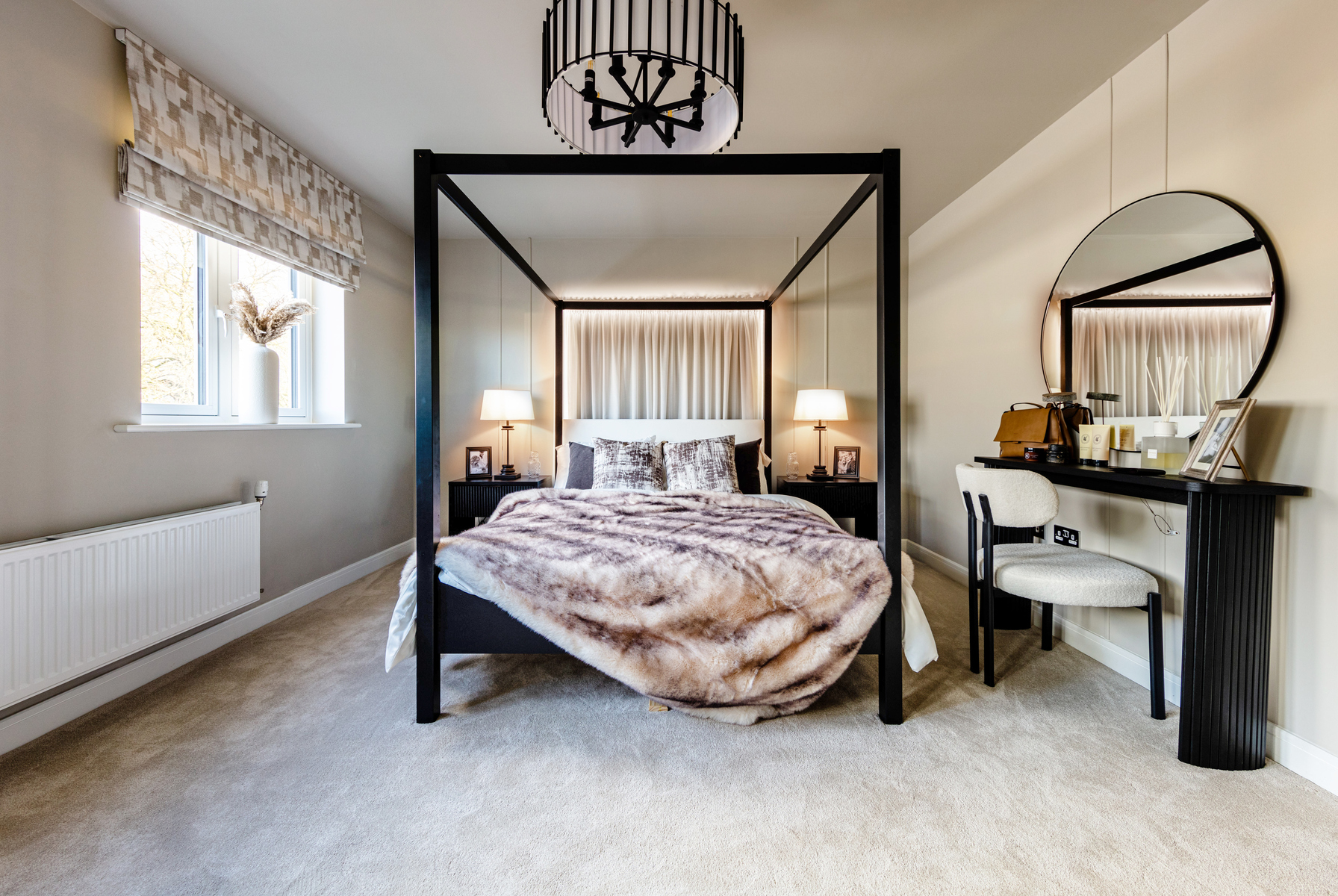The Lavenham has 5 bedrooms, with the main bedroom benefitting from an en-suite shower room