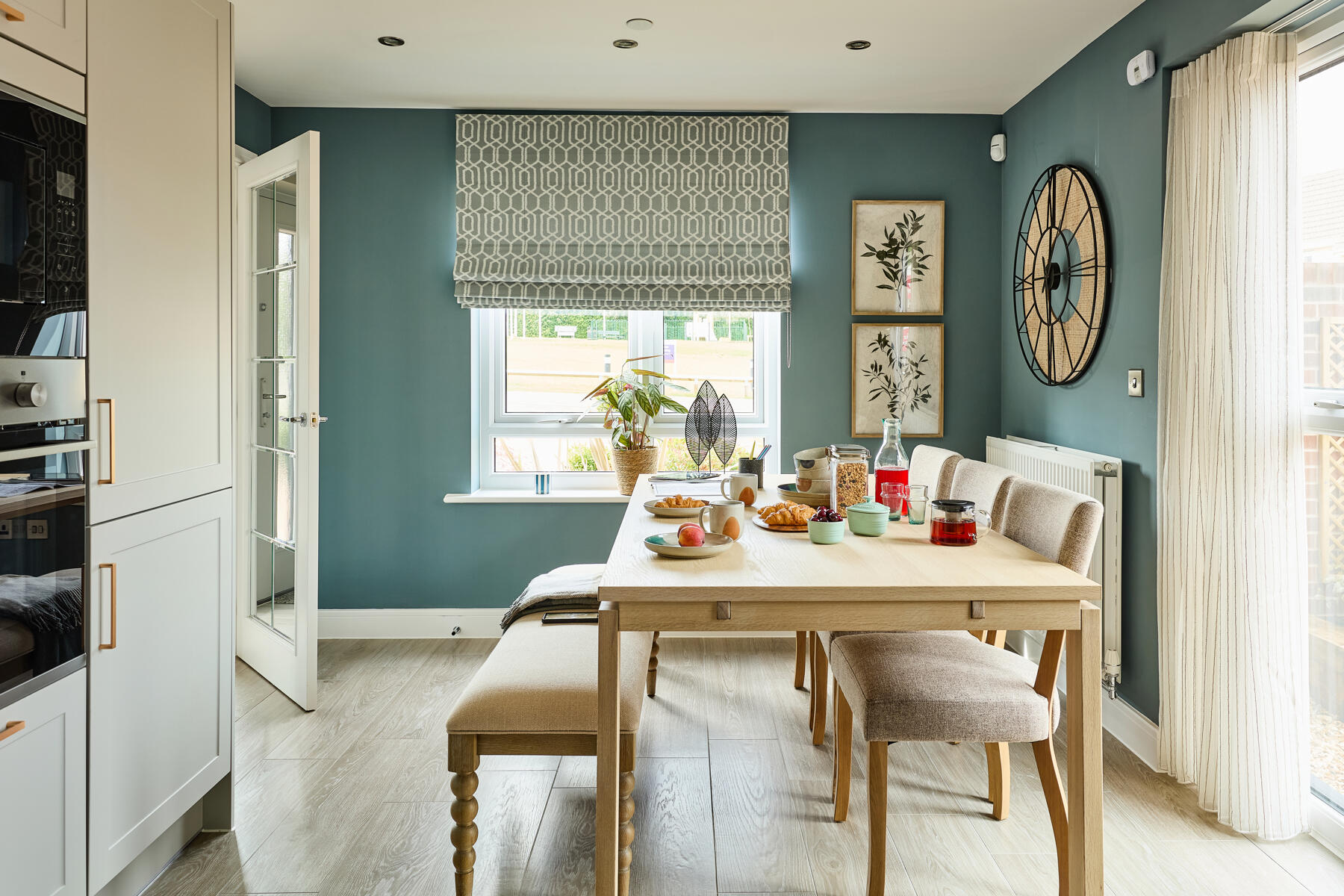 Dining area overlooking the front