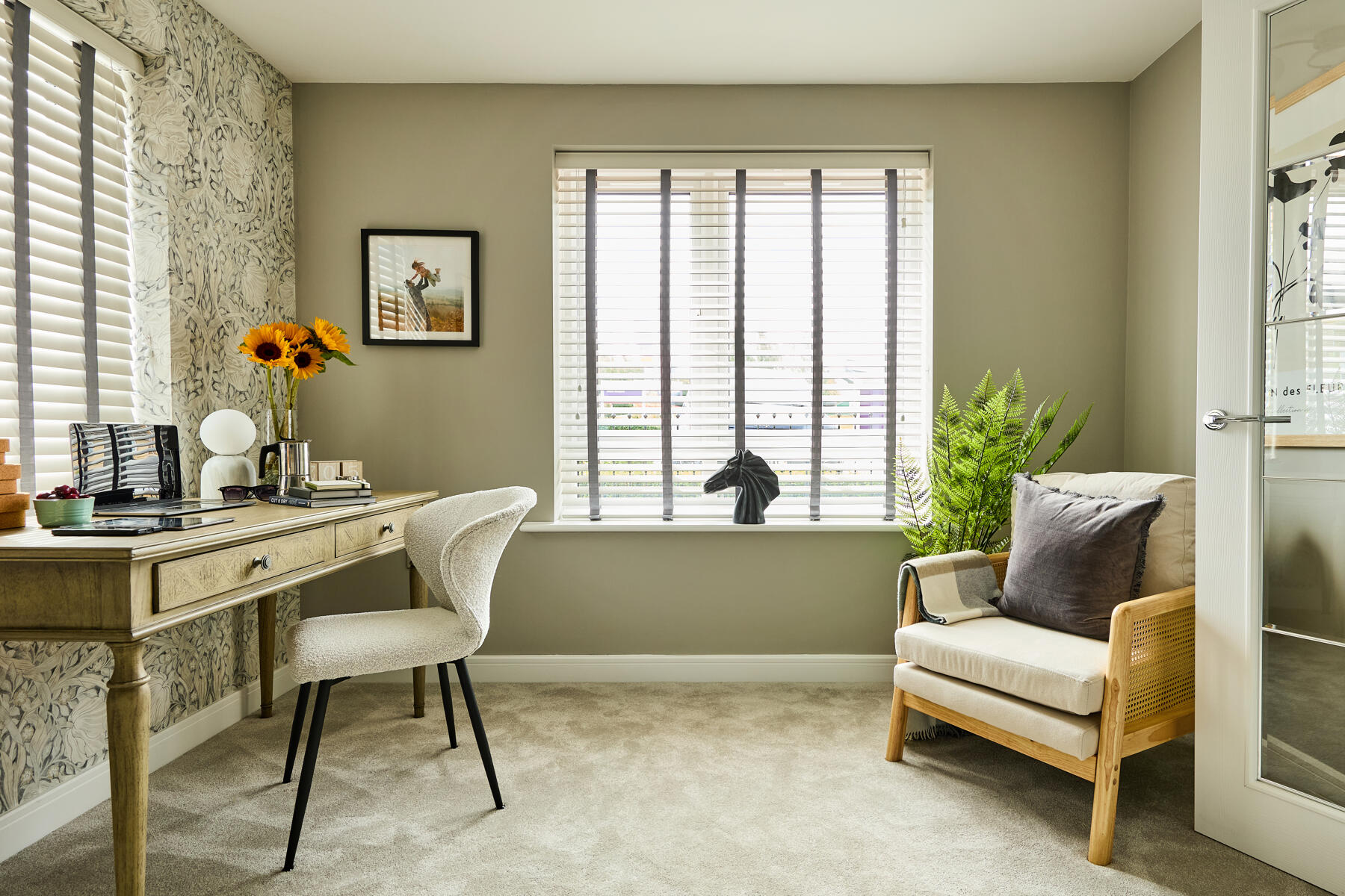 Big windows to allow lots of light in