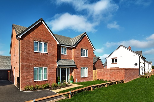 5 bedroom detached
