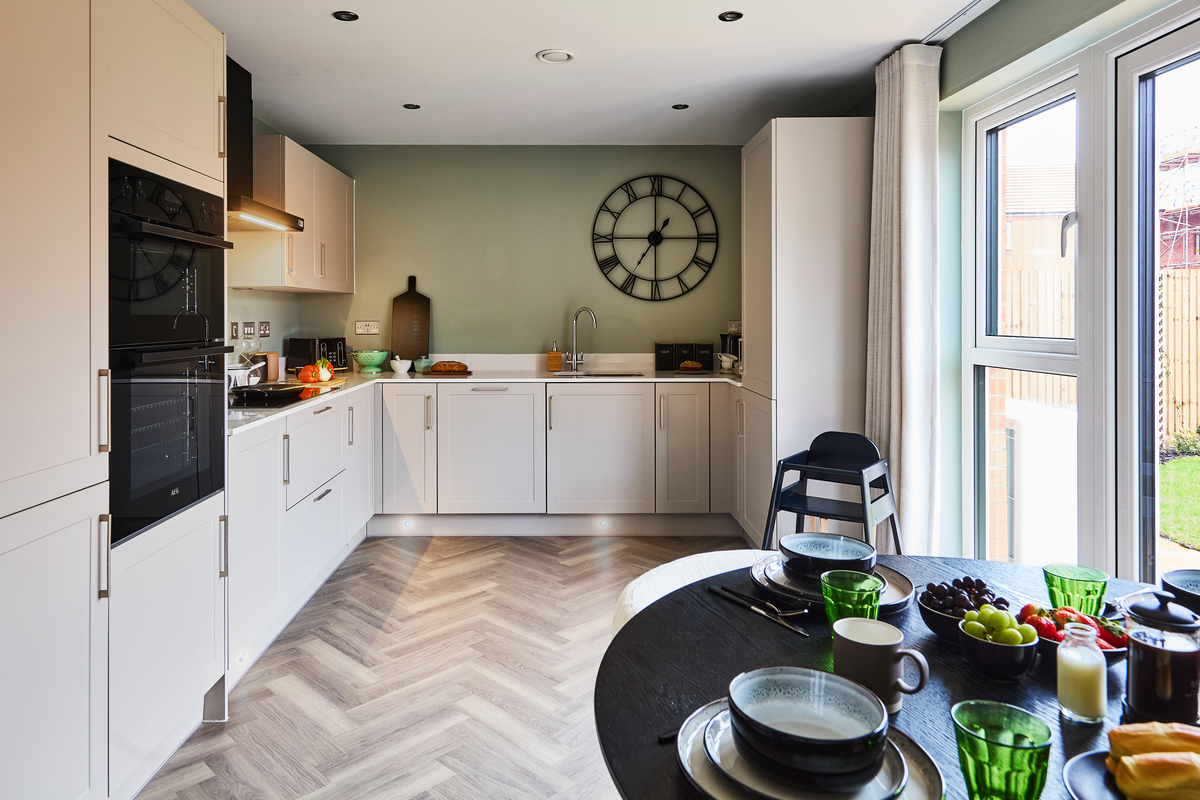 Large spacious kitchen perfect for socialising and entertaining