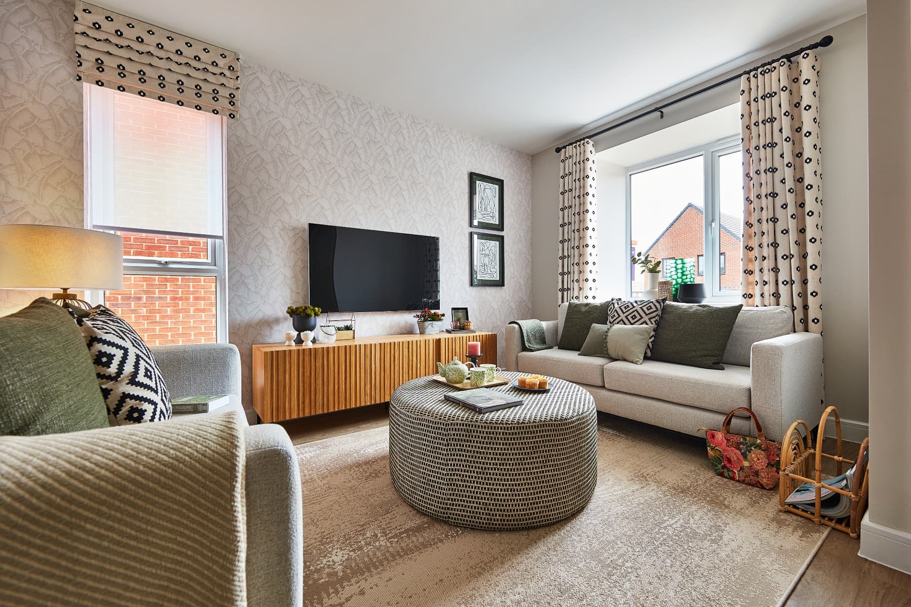 Perfect space for 2 sofas
