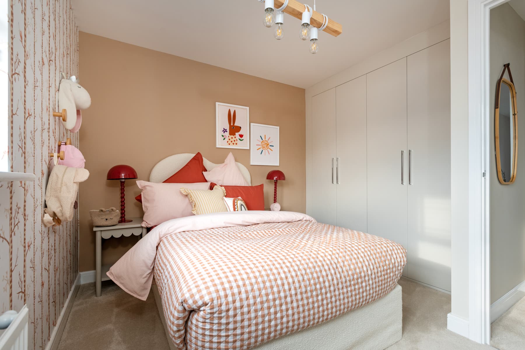 You could also use the space as a home office or dressing room