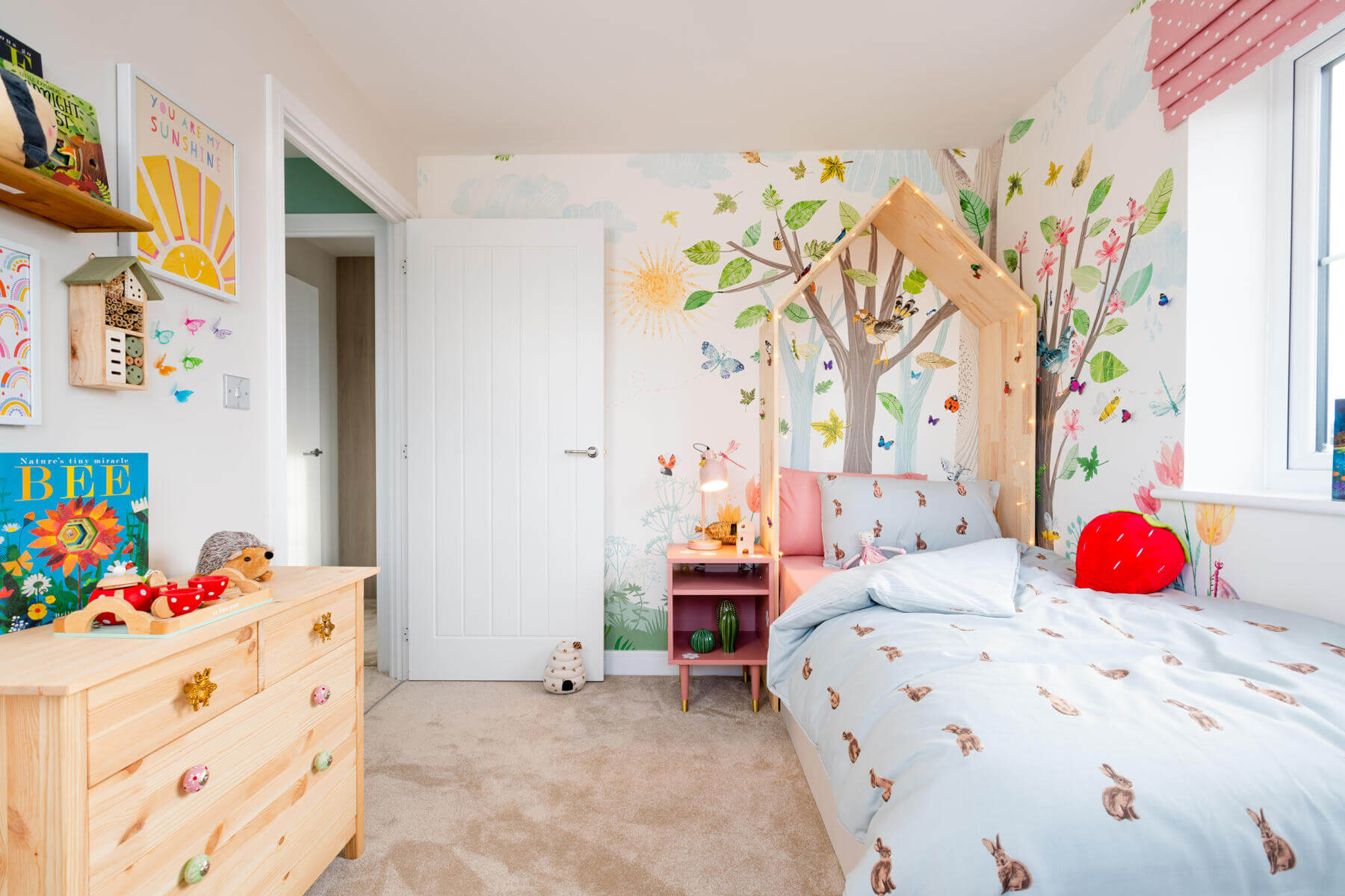 Bedroom 4 of the Trusdale