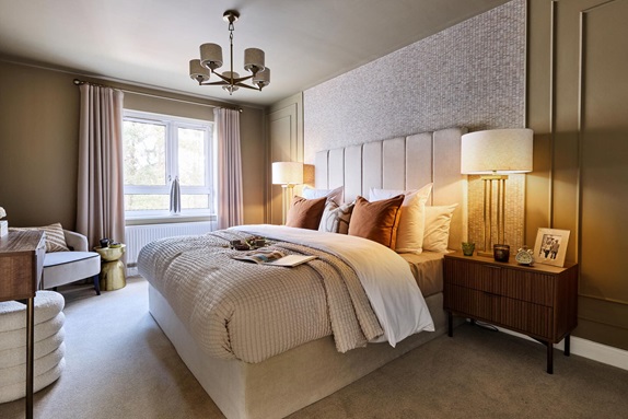 5 bedroom detached