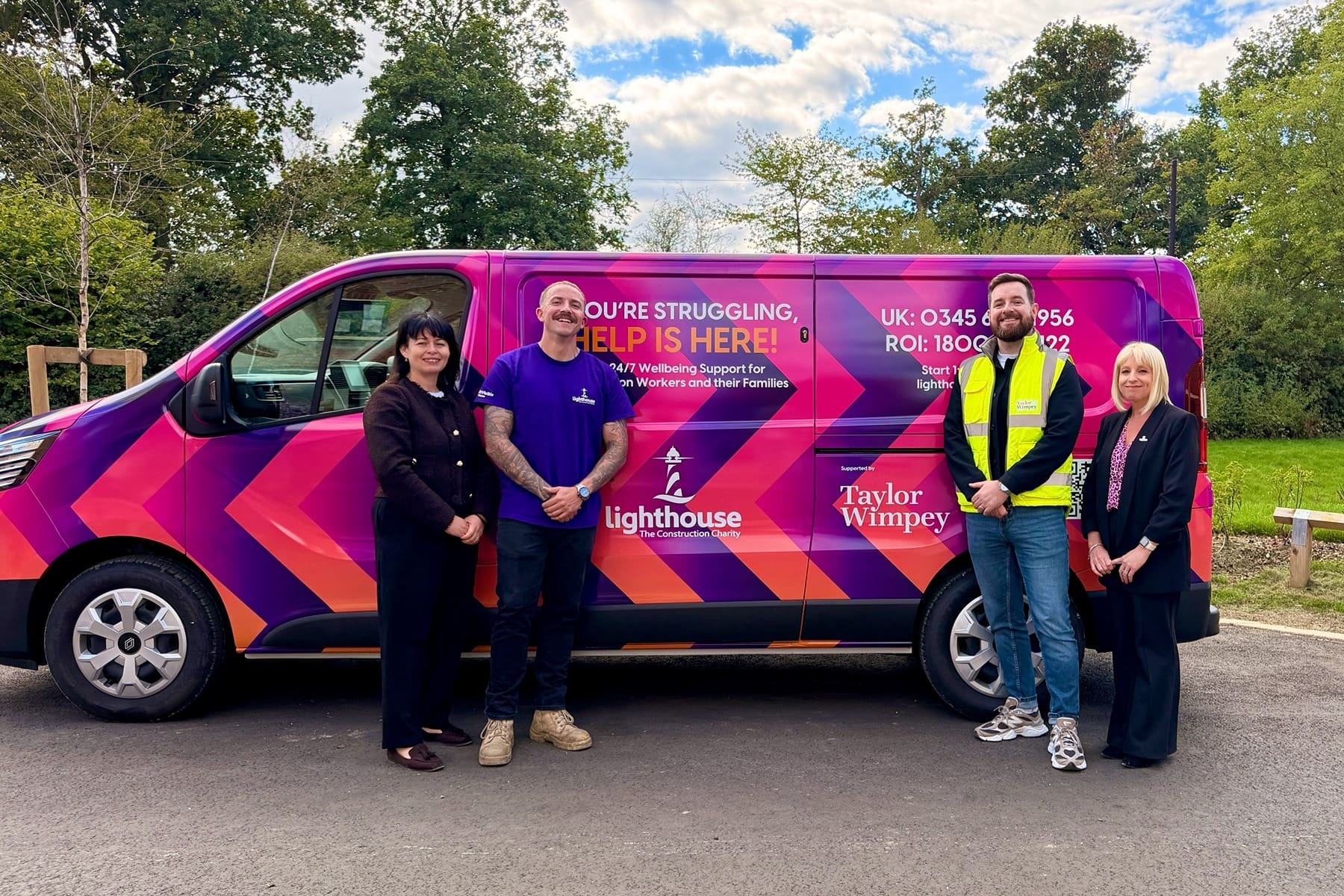 The lighthouse van visits Bovingdon Grange Meadows