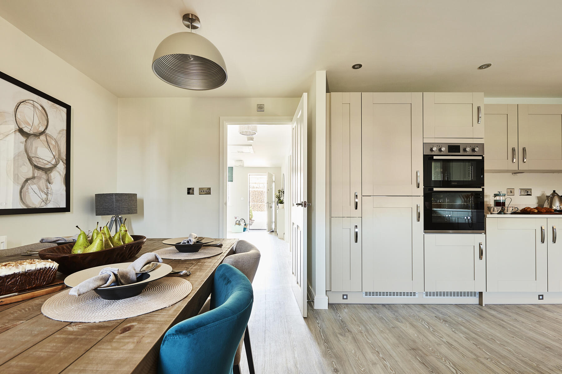 Kitchen Dining Area
