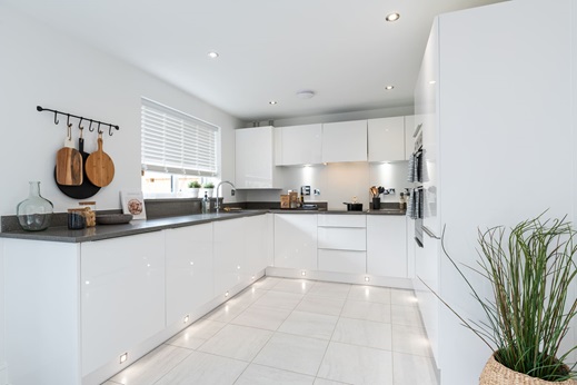 4 bedroom semi-detached