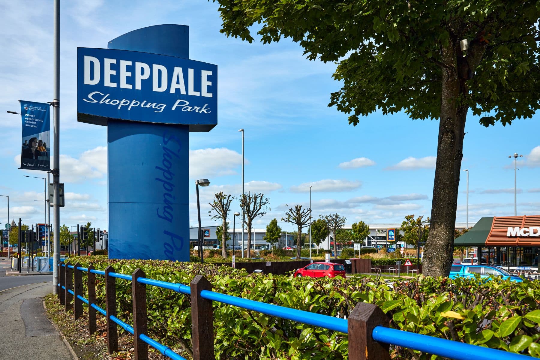 Deepdale Shopping Park