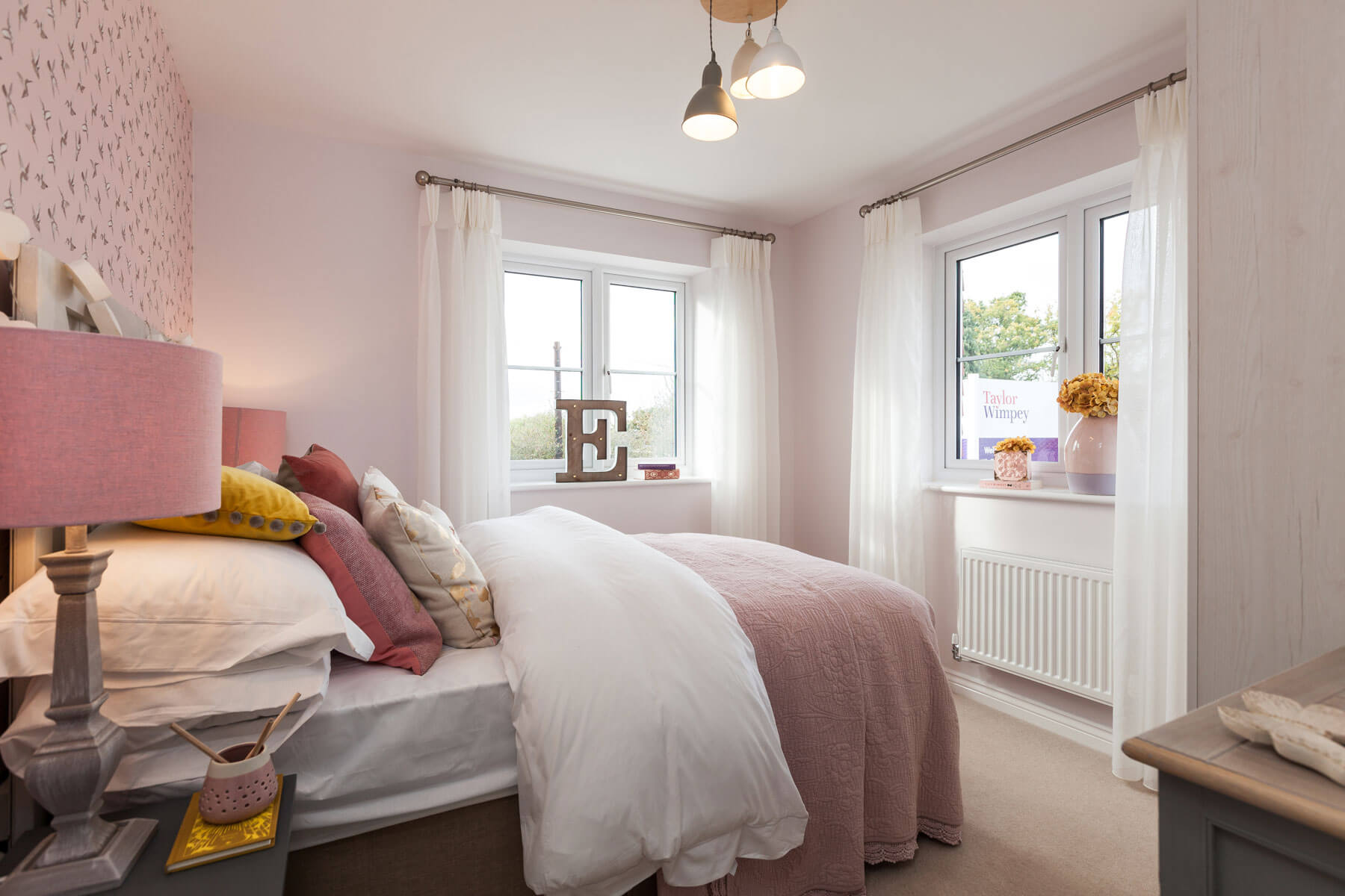 The second double bedroom at the Easedale