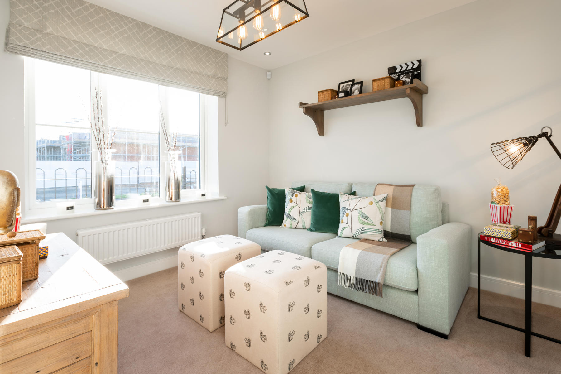 TW EA_Sewell Meadow_PA49_Thornford_Family Room_1800x1200