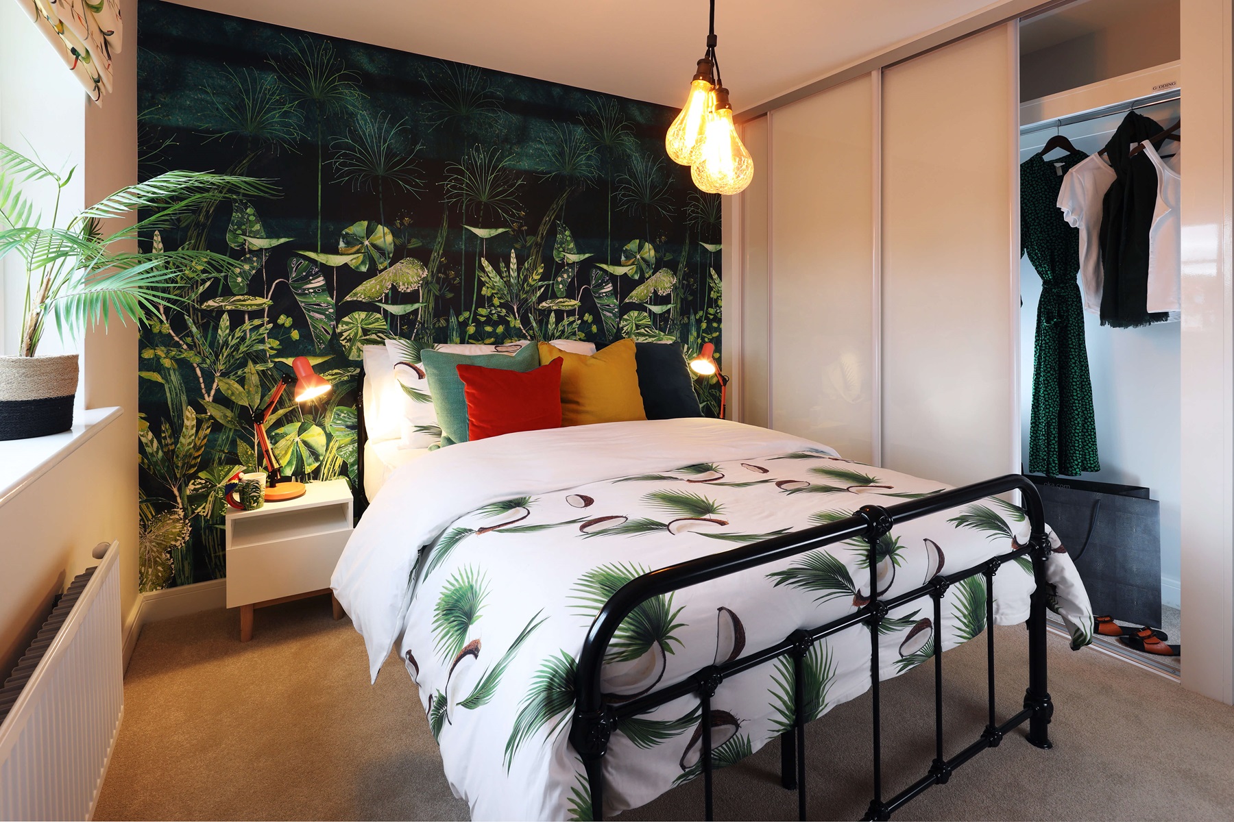 A second double bedroom perfect for guests 
