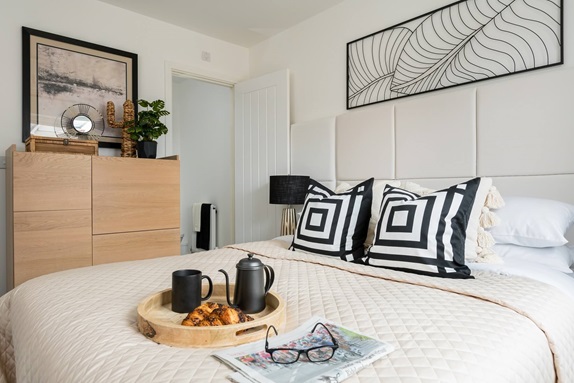 2 bedroom apartment