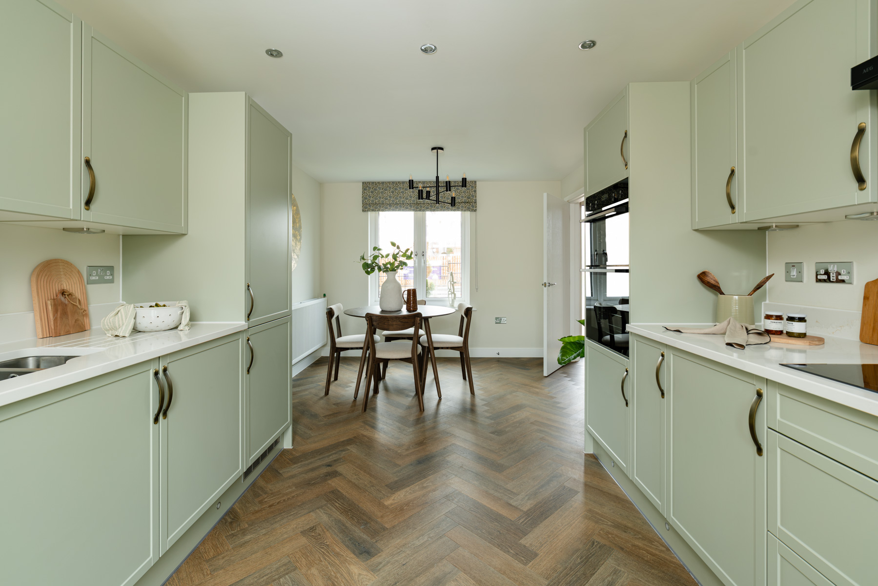 Sociable Kitchen/Dining Room for Entertaining