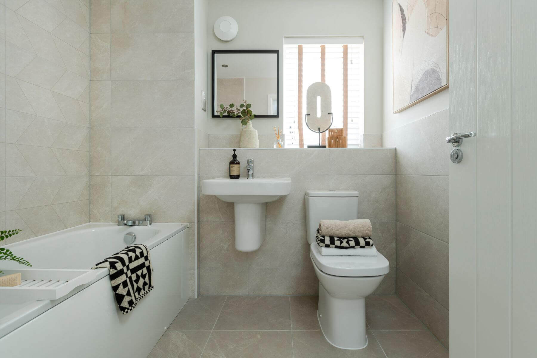 Main family bathroom
