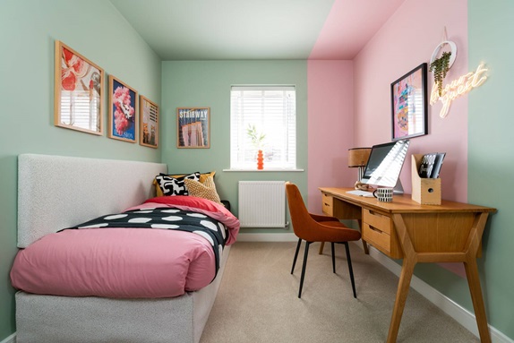 3 bedroom semi-detached
