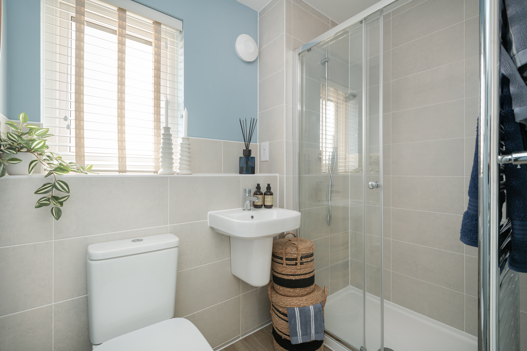 A modern en suite shower room