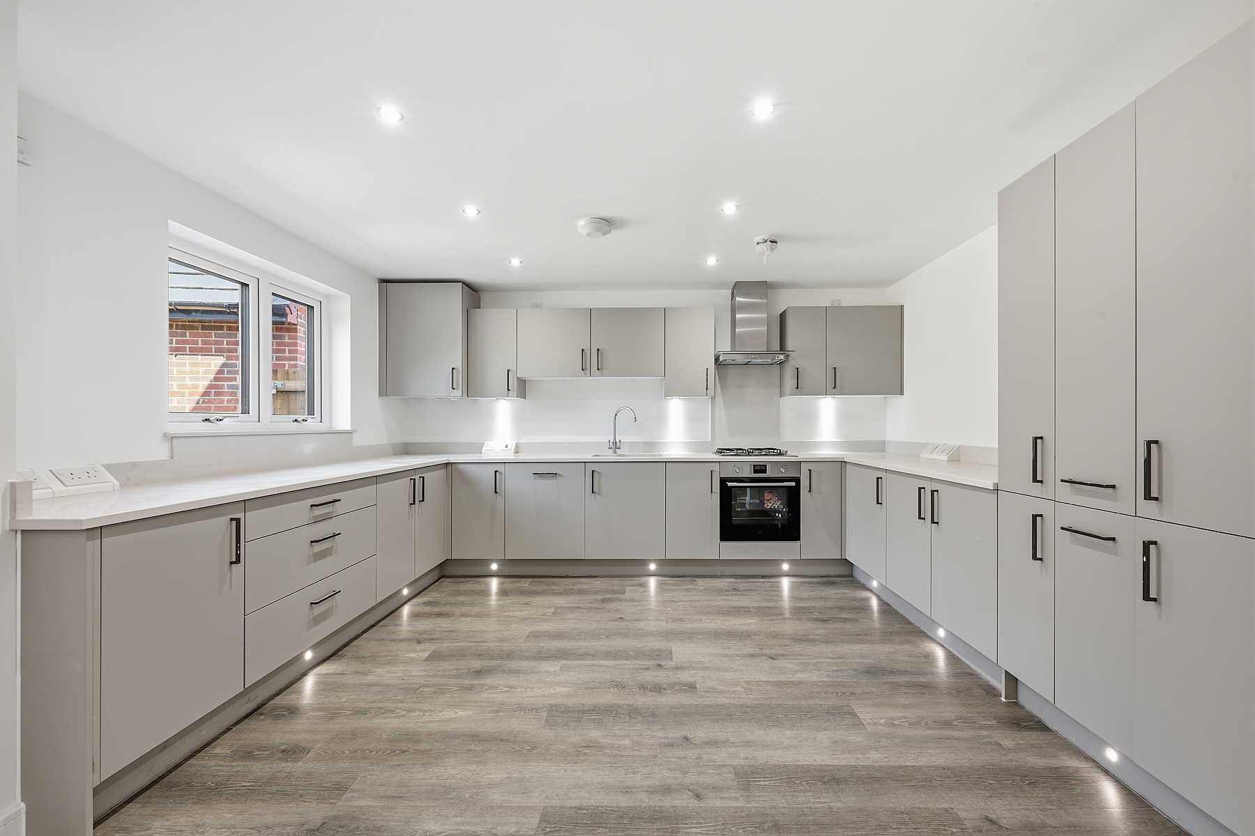 Plenty of storage space in this generous kitchen