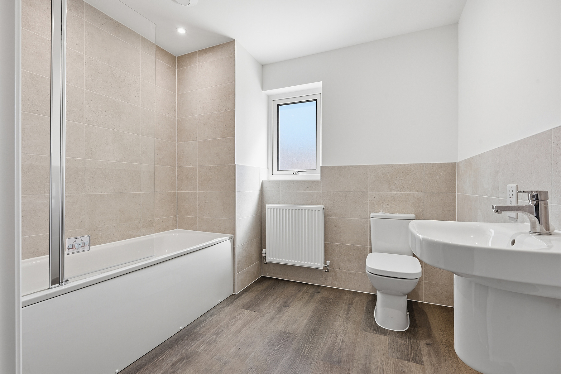 The family bathroom is spacious, great for bath time