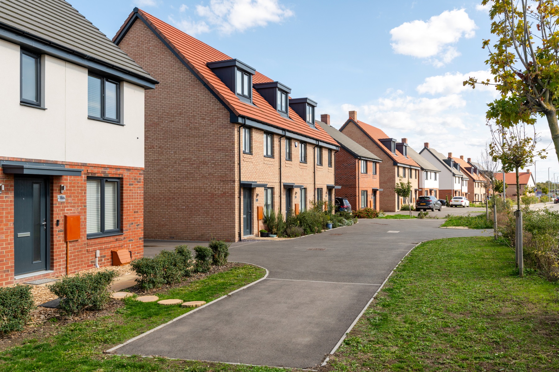 Register for updates about new homes at Hadley Grange at Clipstone Park ...