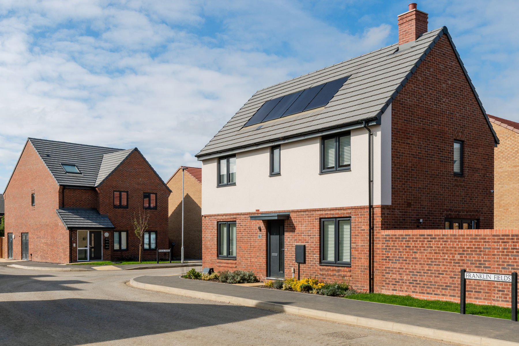 Attractive homes with energy efficient features