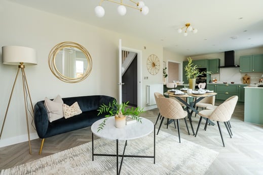 5 bedroom detached