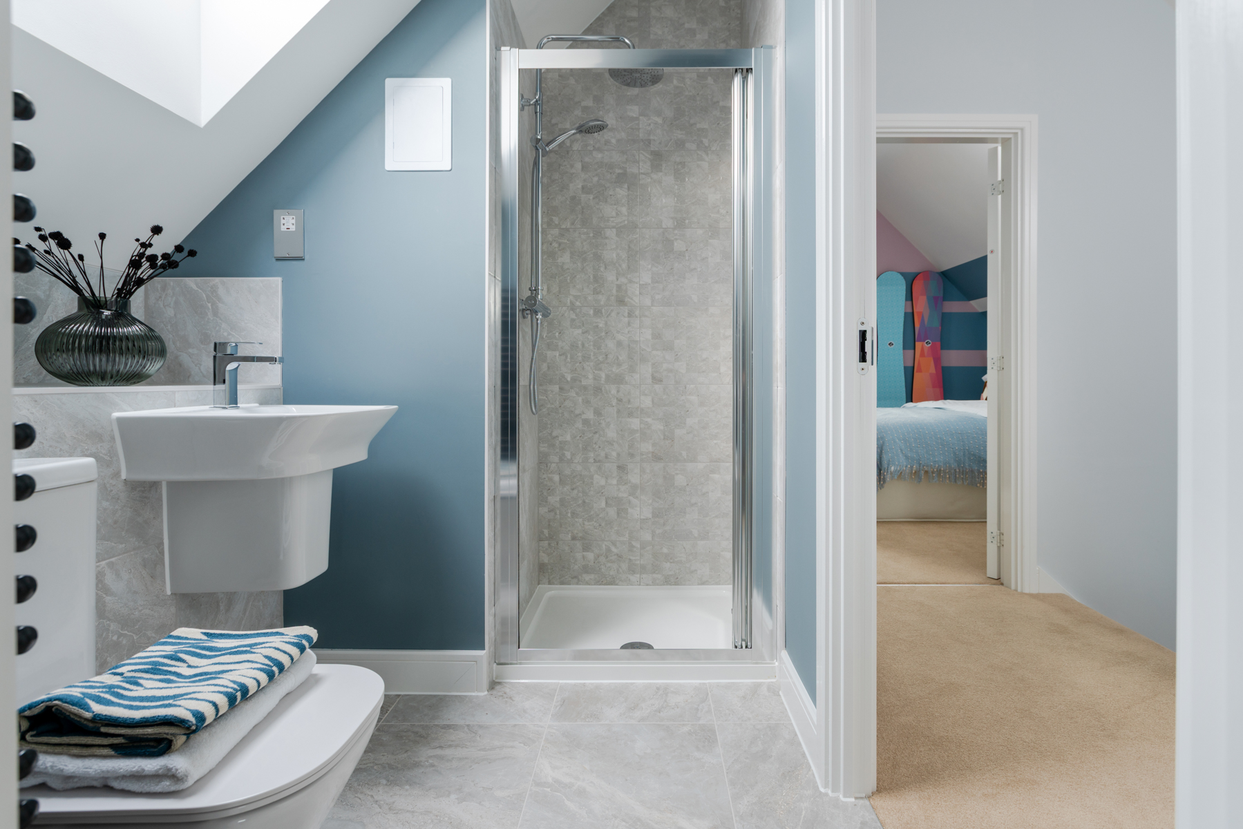 A practical shower room up on the 2nd floor