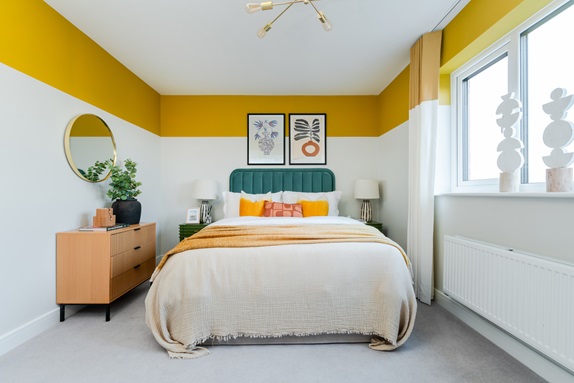 3 bedroom mid terrace