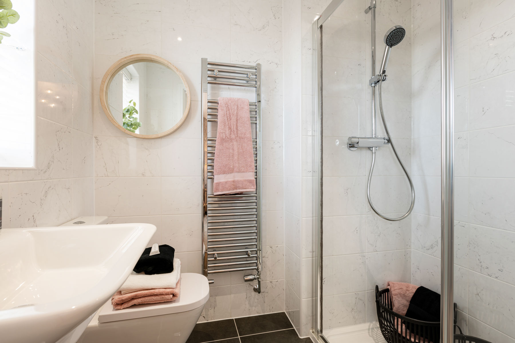 Bedroom 1 En-suite