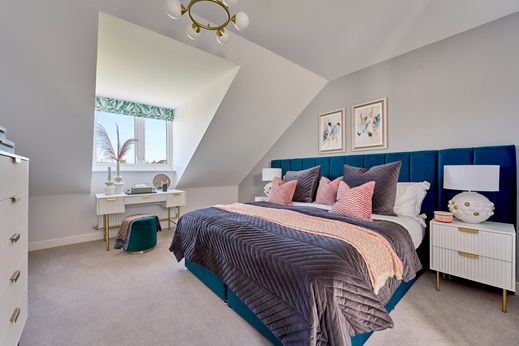 3 bedroom mid terrace