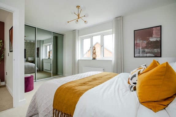 4 bedroom semi-detached