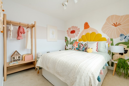 4 bedroom semi-detached