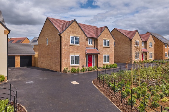 5 bedroom detached