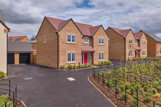5 bedroom detached