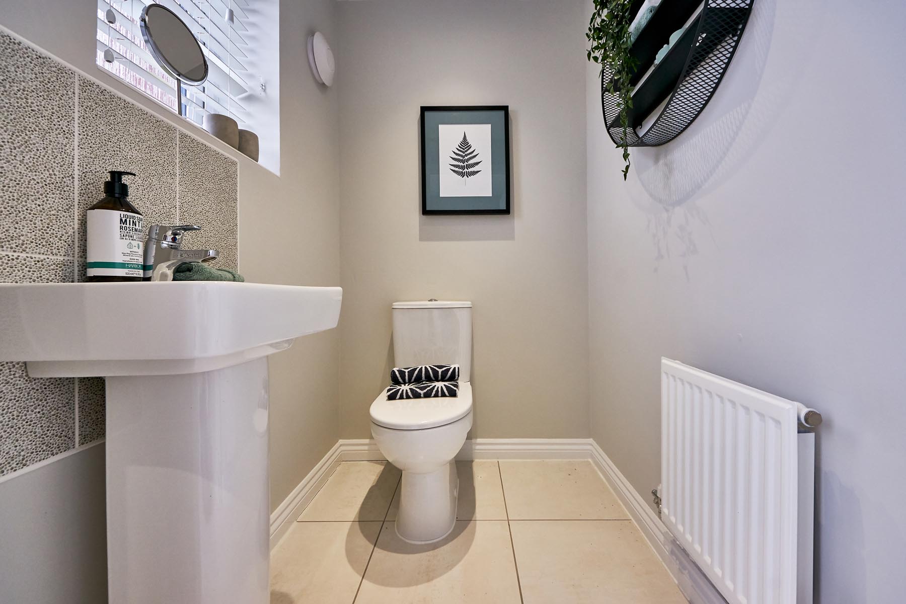 Fallows Heath Appleford cloakroom -photography-Nov19-10