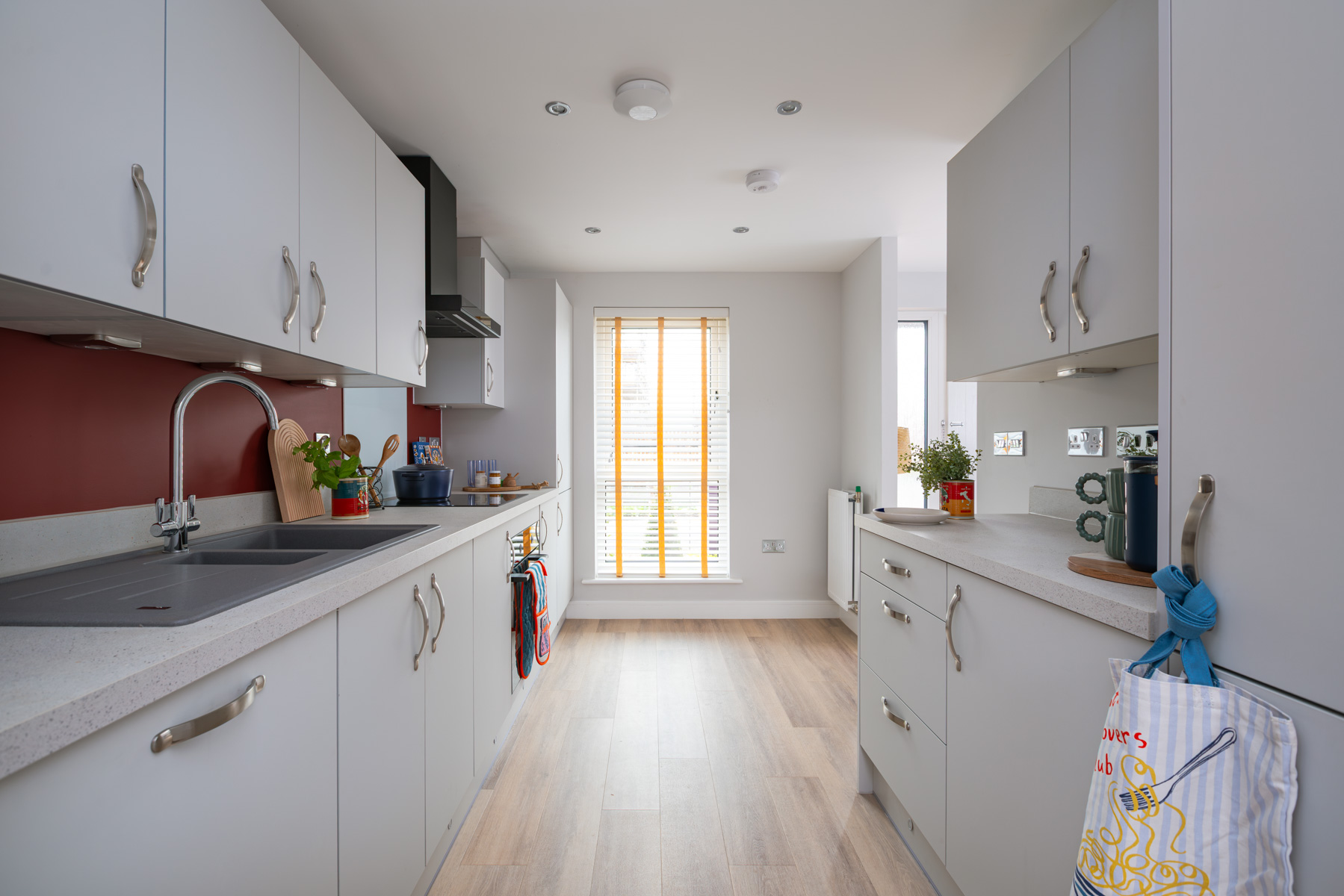 Well-proportioned kitchen with plenty of room for everyday use