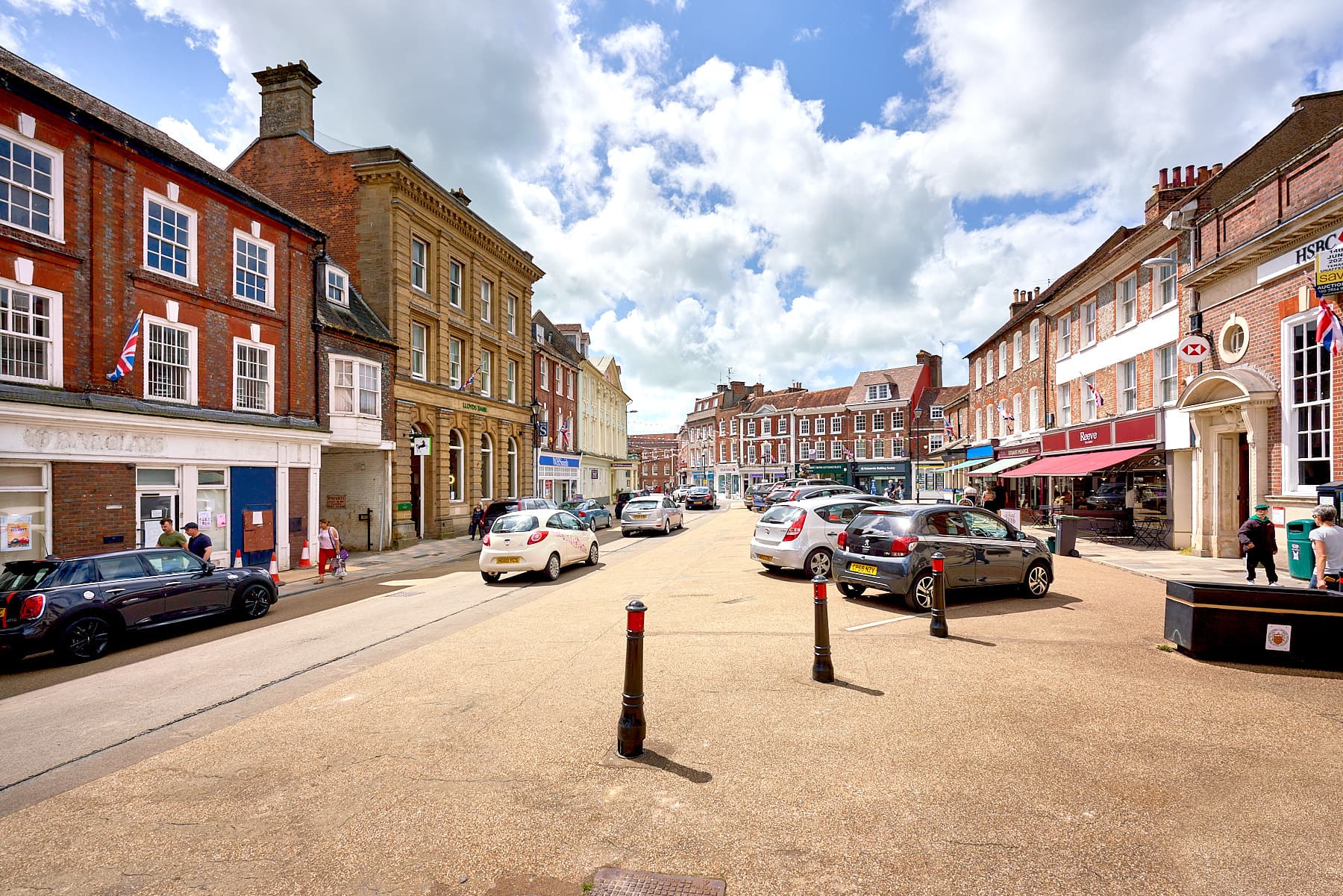 Image of the market town of Blandford Forum