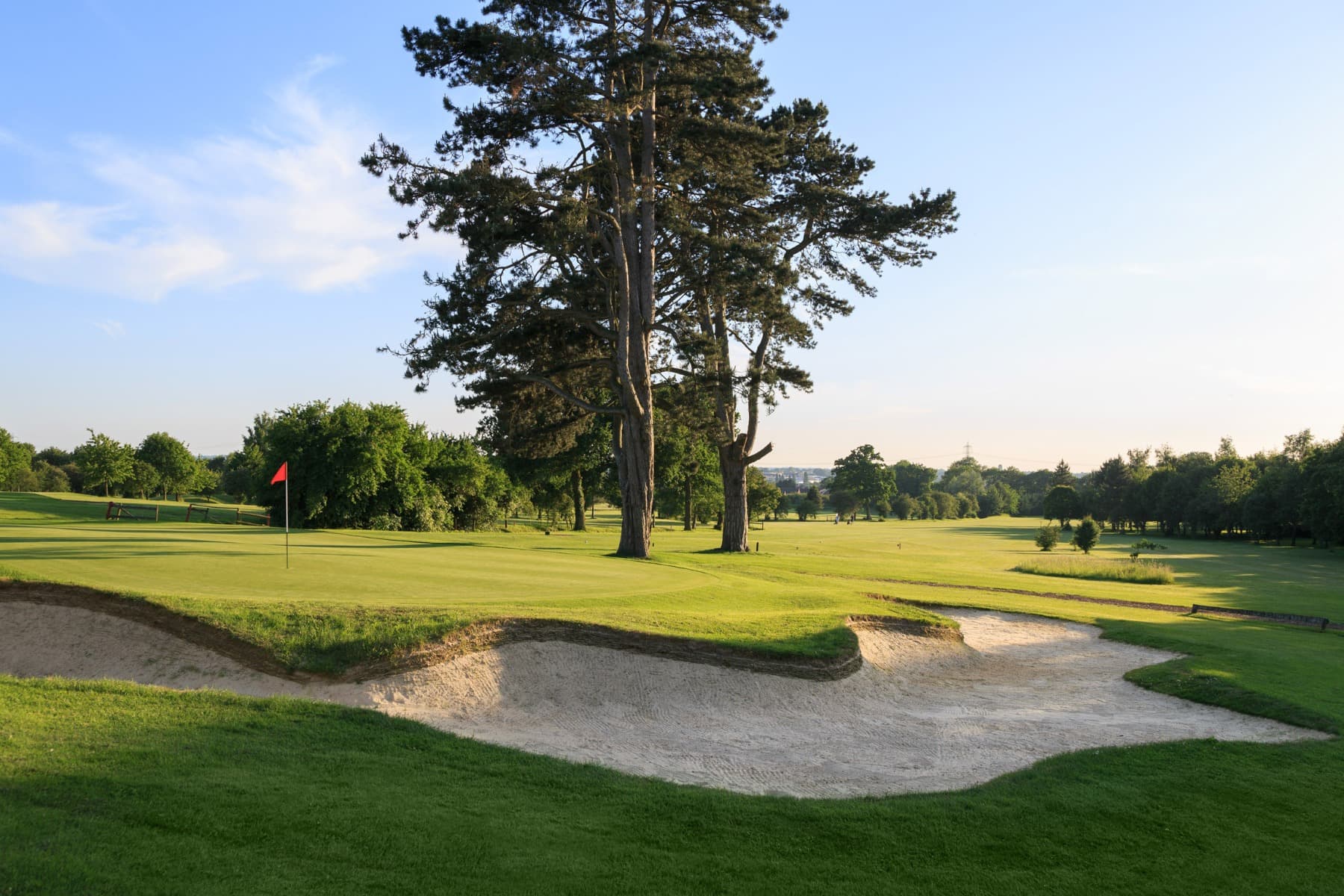 Near Didcot, Hadden Hill Golf Club provides great views and a challenge for all golfers