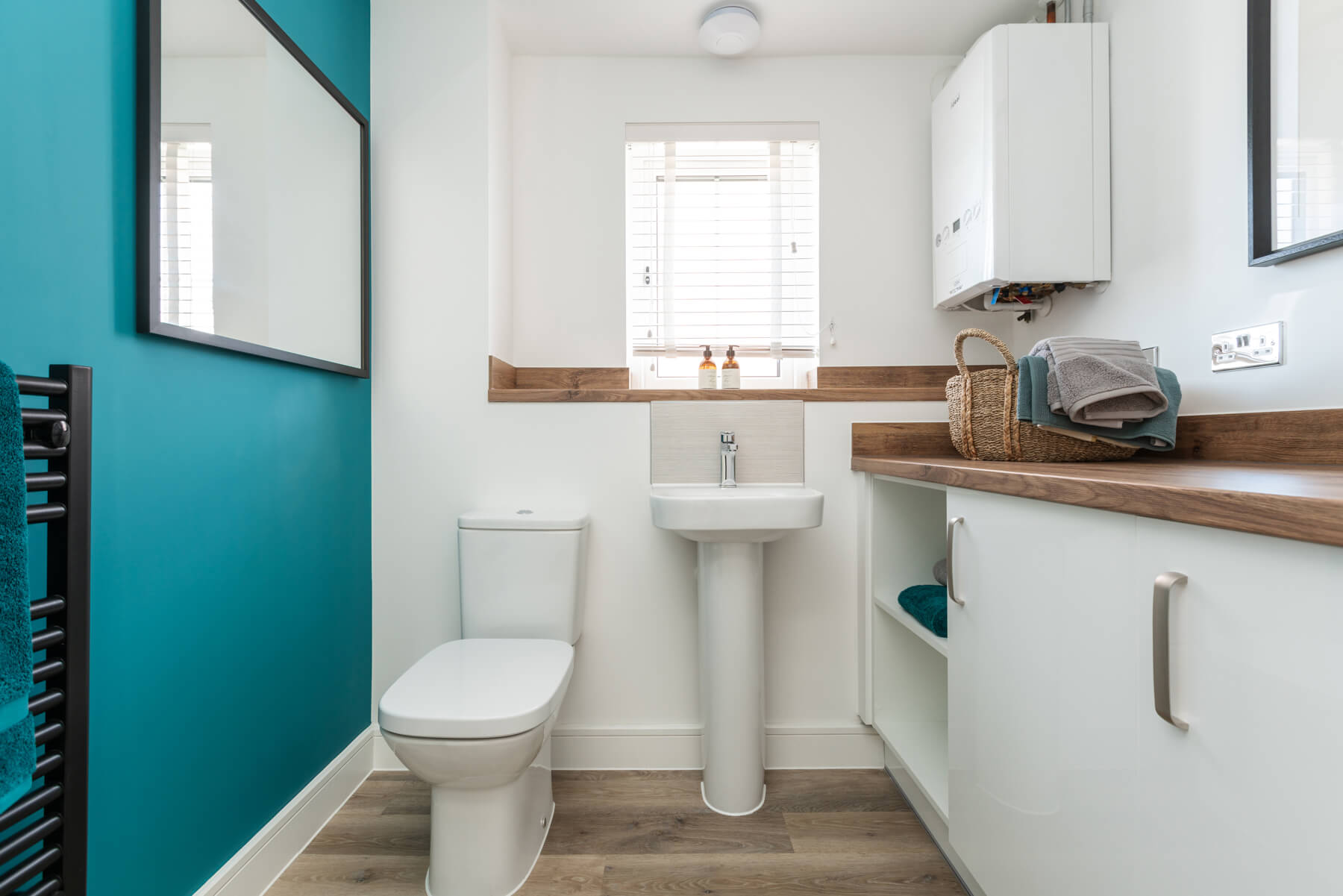 Utility and cloakroom