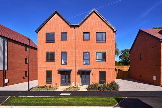 4 bedroom semi-detached